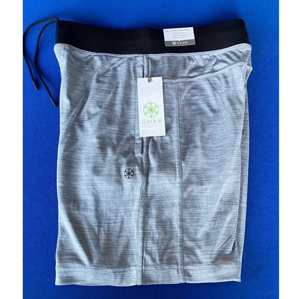 Gaiam Mens Karma 7 In Short Sleet Heather Grey GAIAM Size S NWT